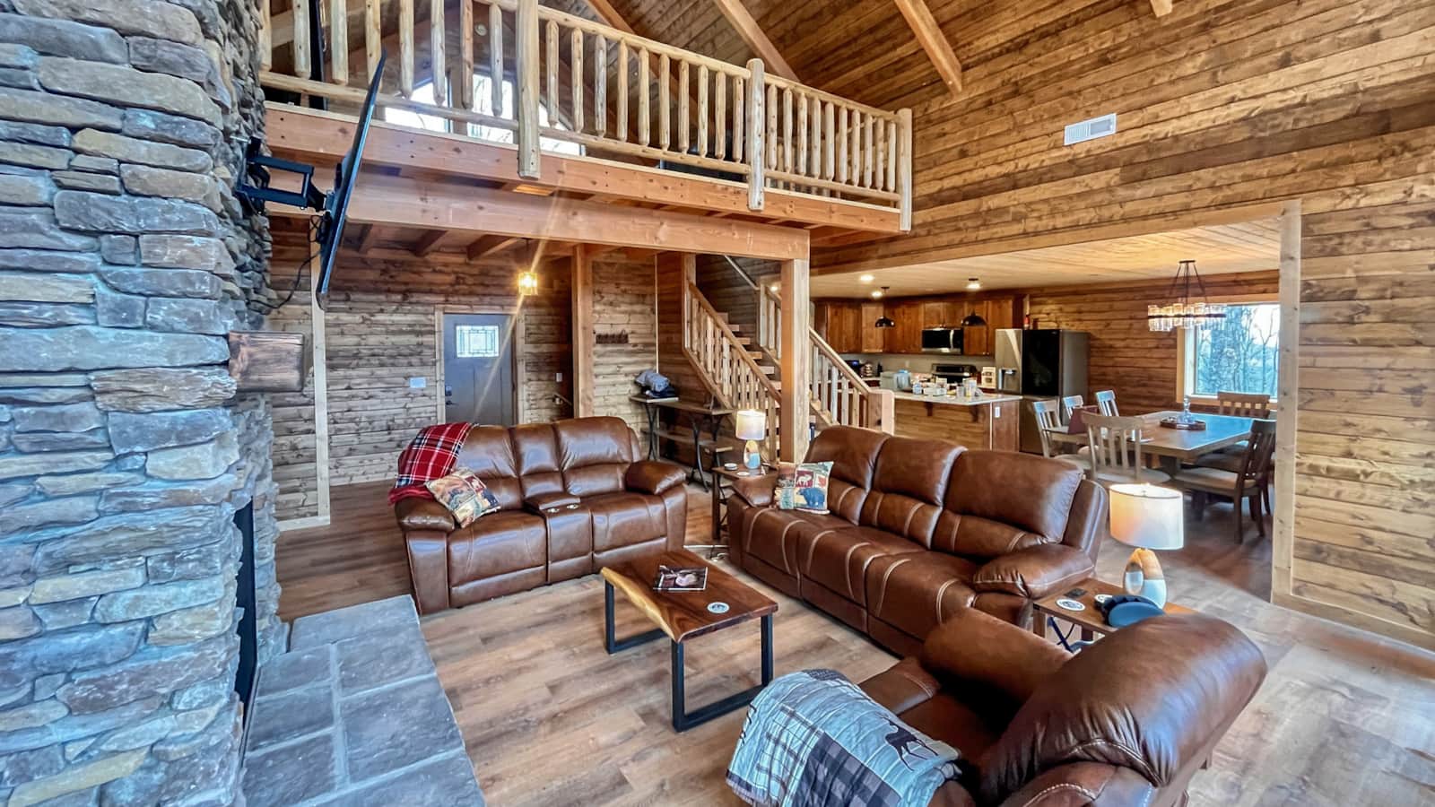 The living room · Settle in together